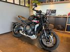 トライデント660 サファイアブラック 正規ディーラー中古車 グリップヒーター バーエンドミラー 各種プロテクター クイックシフタ