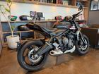 トライデント660 サファイアブラック 正規ディーラー中古車 グリップヒーター バーエンドミラー 各種プロテクター クイックシフタ