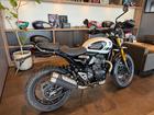 スクランブラー400XC 新車保証残有り 正規ディーラー認定中古車 バニラホワイト フライスクリーン スポ―クホイール