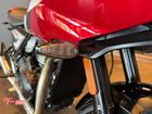 スラクストン400 カーニバルレッド／アルミニウムシルバー バーエンドミラー シングルシートカウル グラブバー