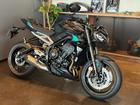 ストリートトリプル765RS グラナイト 正規ディーラー認定中古車 ブレンボキャリパー オーリンズリアサス クイックシフター