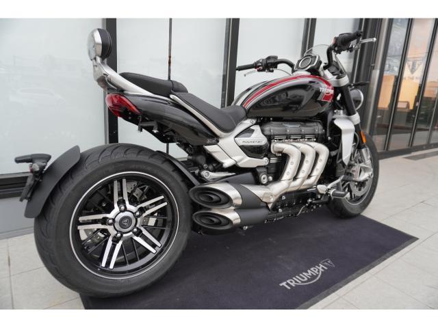 ロケット3 GT  2500CC 3気筒エンジン ブレンボキャリパー ライディングモード クルーズコントロール