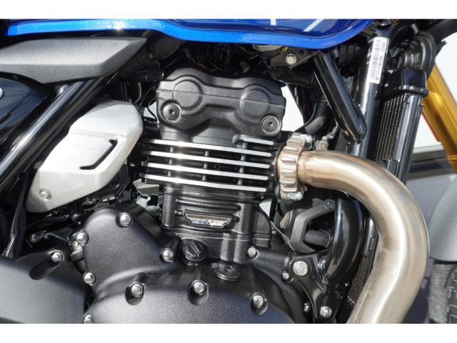 スピード400 カスピアンブルー／ストームグレー 倒立フォーク LEDヘッドライト ABS