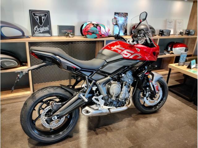 タイガースポーツ660 最新モデル 倒立フォーク ABS クイックシフター クルーズコントロール 可動式スクリーン オールLED