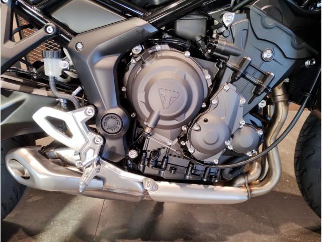 タイガースポーツ660 最新モデル 倒立フォーク ABS クイックシフター クルーズコントロール 可動式スクリーン オールLED