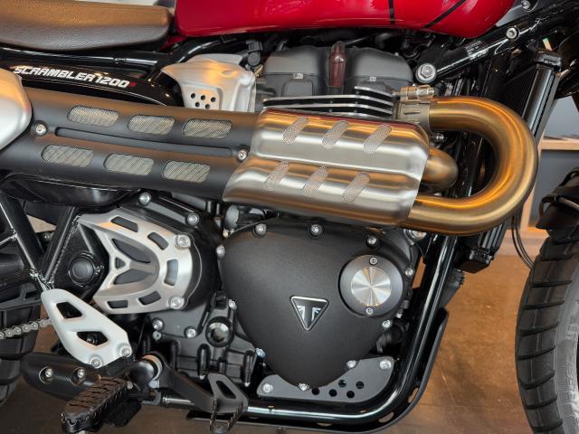 スクランブラー1200X2025年モデル カーニバルレッド 倒立フォーク ヘッドライトグリル LED ABS