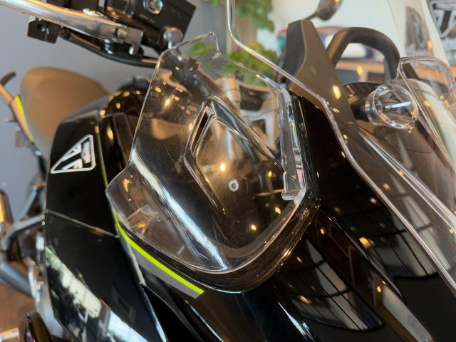 タイガースポーツ800 2025年最新モデル 認定中古車 黒 サファイアブラック シフトアシスト クルーズコントロール