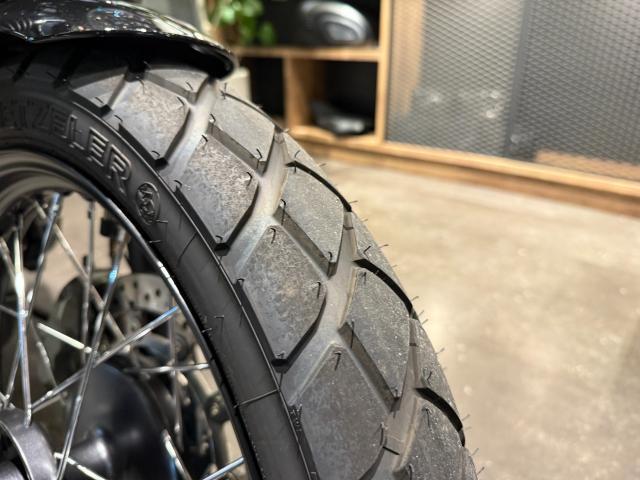 スクランブラー900 ICONエディション 限定モデル 正立フォーク サンプガード ラジエーターガード アップマフラー