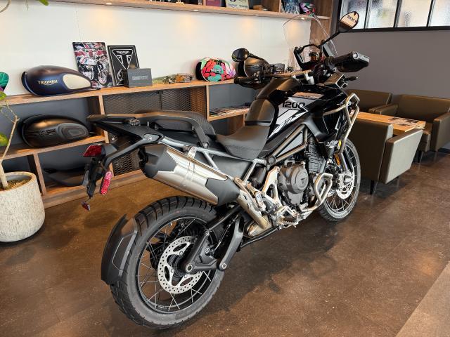 タイガー1200ラリー PRO ETC2．0車載器 ヒーター付きローシート プロテクションバー 電子制御サス グリップヒーター