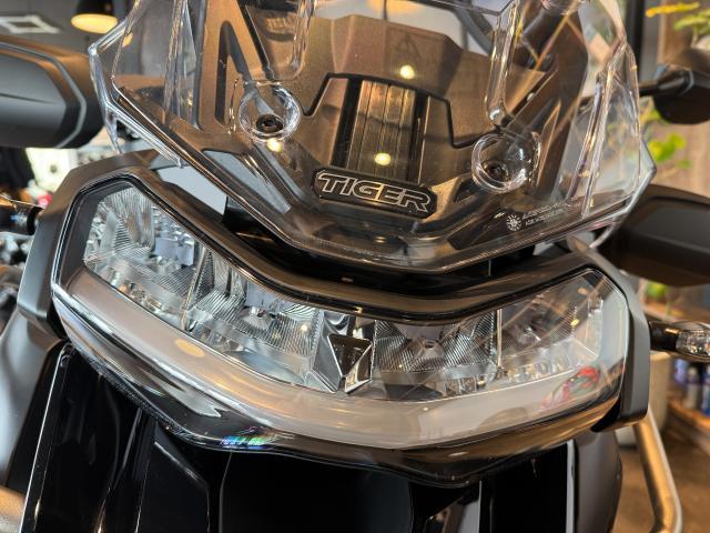 タイガー1200ラリー PRO ETC2．0車載器 ヒーター付きローシート プロテクションバー 電子制御サス グリップヒーター