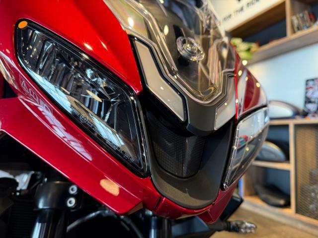 タイガースポーツ800ツアー カーニバルレッド フルパニア グリップヒーター クイックシフター センタースタンド