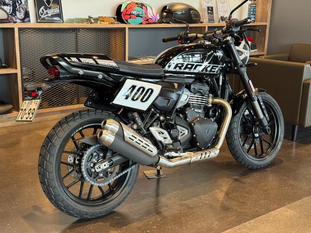 トラッカー400 正規ディーラー認定中古車 新車保証残有り ファントムブラック フライスクリーン グラブバー シートカウル