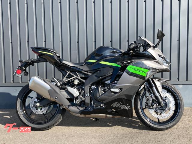 カワサキ Ninja ZX－25R パワーモード装備 ショーワ製SFF