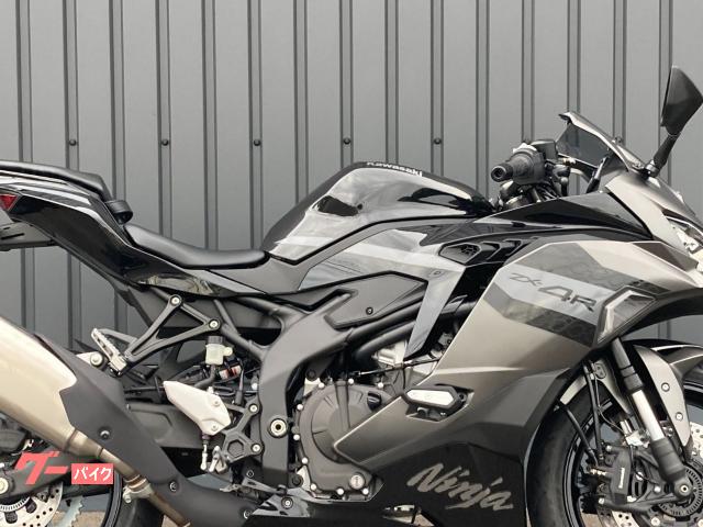 カワサキ ニンジャZX－4R クイックシフター フル液晶ディスプレイ