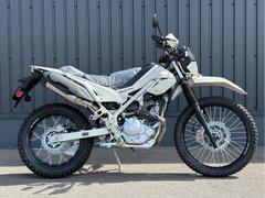 カワサキ　ＫＬＸ２３０シェルパＳ　ＭＹ２６　ローダウン　チューブレスＲホイール　スキッドプレート　ハンドガード　アルミハンドルバー