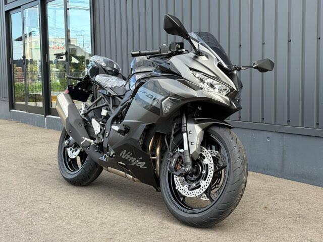 カワサキ ニンジャZX－4R MY26 クイックシフター スモーク