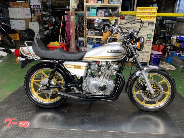 スズキ GS400 シルバーメタリックE2カラー ダブルディスク