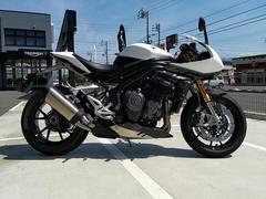 ＴＲＩＵＭＰＨ　スピードトリプル１２００ＲＲ