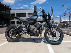 ＴＲＩＵＭＰＨ　トライデント６６０