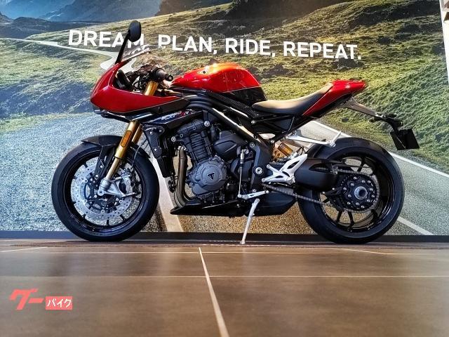 スピードトリプル1200RR