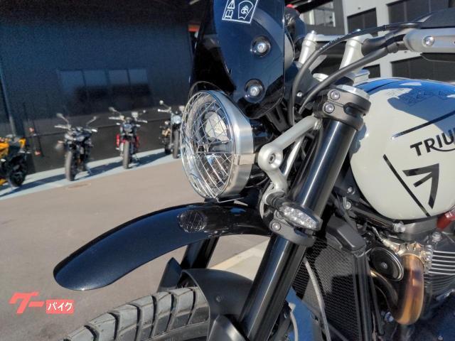 スクランブラー1200Xアップフェンダー