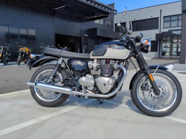 ボンネビルT120