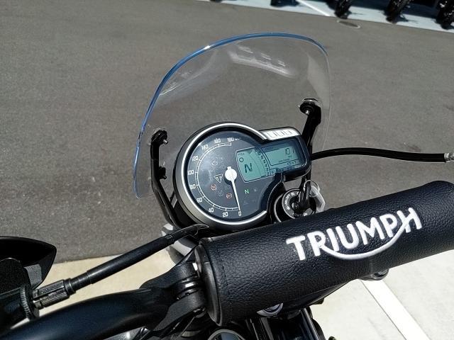 スクランブラー400X
