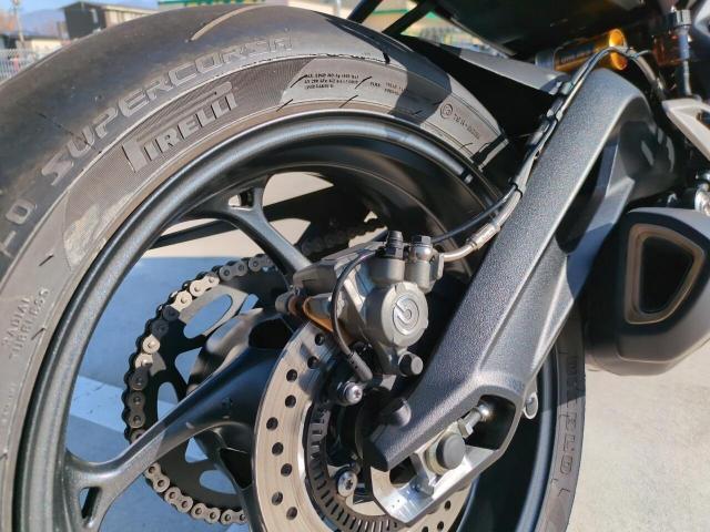 ストリートトリプル765RS