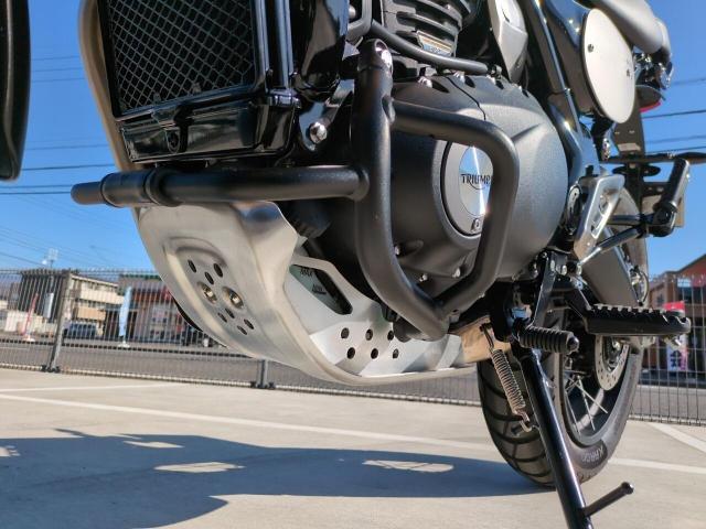 スクランブラー400XC