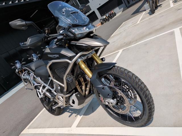 タイガー1200ラリー エクスプローラー