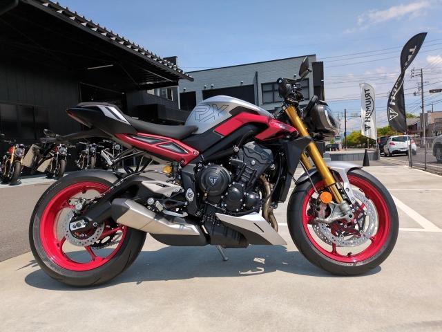 ストリートトリプル765RX