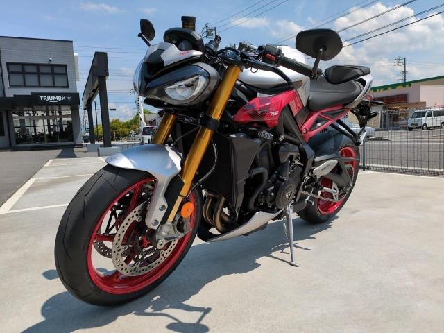 ストリートトリプル765RX