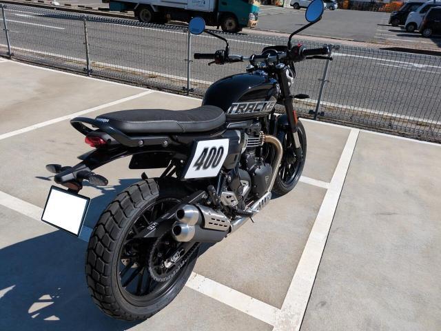 トラッカー400