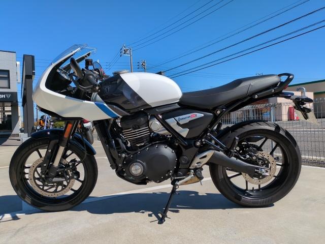 スラクストン400