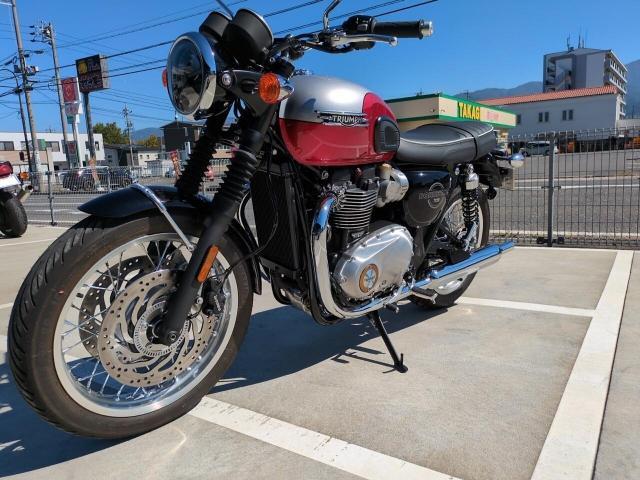 ボンネビルT120