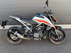 ＫＴＭ　３９０デューク　ＥＴＣ・クイックシフター・エンジンガード付き