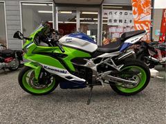 カワサキ　Ｎｉｎｊａ　ＺＸ−４Ｒ　ワンオーナー　マルチバー