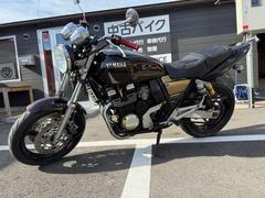 ヤマハ　ＸＪＲ４００　　４ＨＭ　タイヤ前後新品交換済み
