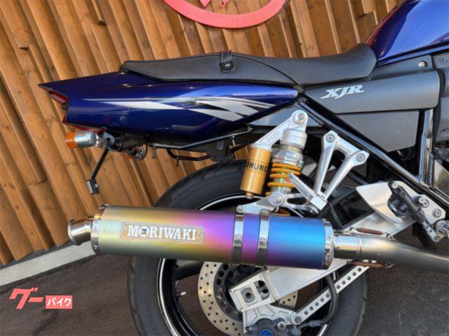 ヤマハ XJR400R モリワキマフラー 社外ウインカー 社外フロント