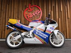 ホンダ　ＮＳＲ２５０Ｒ　ＳＰ　２１型　ロスマンズカラー　外装社外