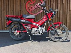 ホンダ　ＣＴ１２５ハンターカブ　グリップエンド社外　ショック社外