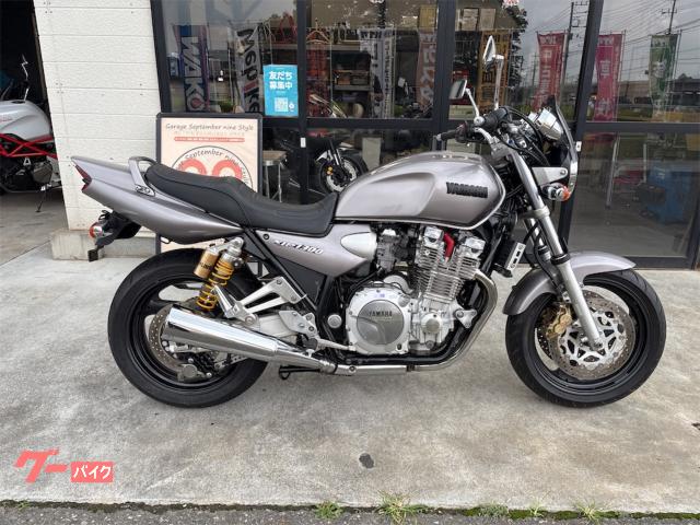 ＸＪＲ１３００　メーターバイザー