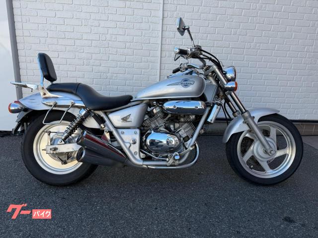 Ｖ−ＴＷＩＮ　ＭＡＧＮＡ　純正ノーマル車