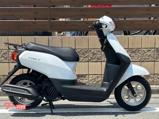 【白】HONDA ホンダ 純正 /ホワイト タクト ベーシック AF79 ボディ ホンダ タクト・ベーシック AF79サイドスタンド付き｜Bike