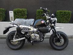 ホンダ　モンキー１２５　２０２４モデル　シーンシルバーメタリック