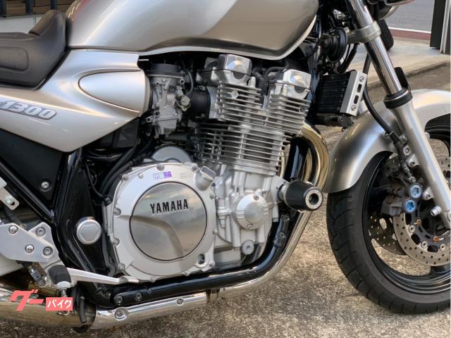 ヤマハ XJR1300 OVER製マフラー スライダー フェンダーレス