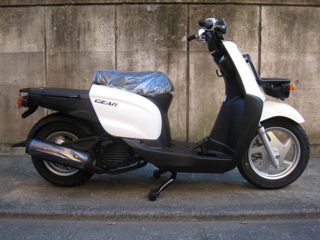 ヤマハ ｇｅａｒパーキングスタンド仕様 最新モデル アライモータース 府中 新車 中古バイクなら グーバイク