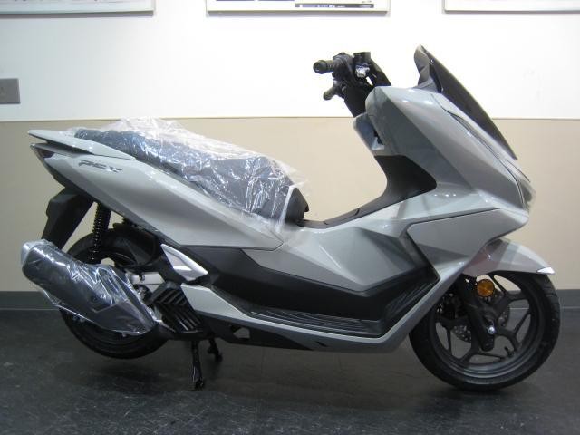 ホンダ PCX 日本仕様 2025年モデル｜アライモータース 府中店
