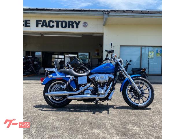 ＦＸＤＬ　ローライダー　２００４年ローダウン　北米マフラー三拍子