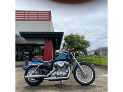 ＨＡＲＬＥＹ−ＤＡＶＩＤＳＯＮ　ＸＬ８８３Ｌ　ロー２００５年キャブレーター・７Ｌタンク・